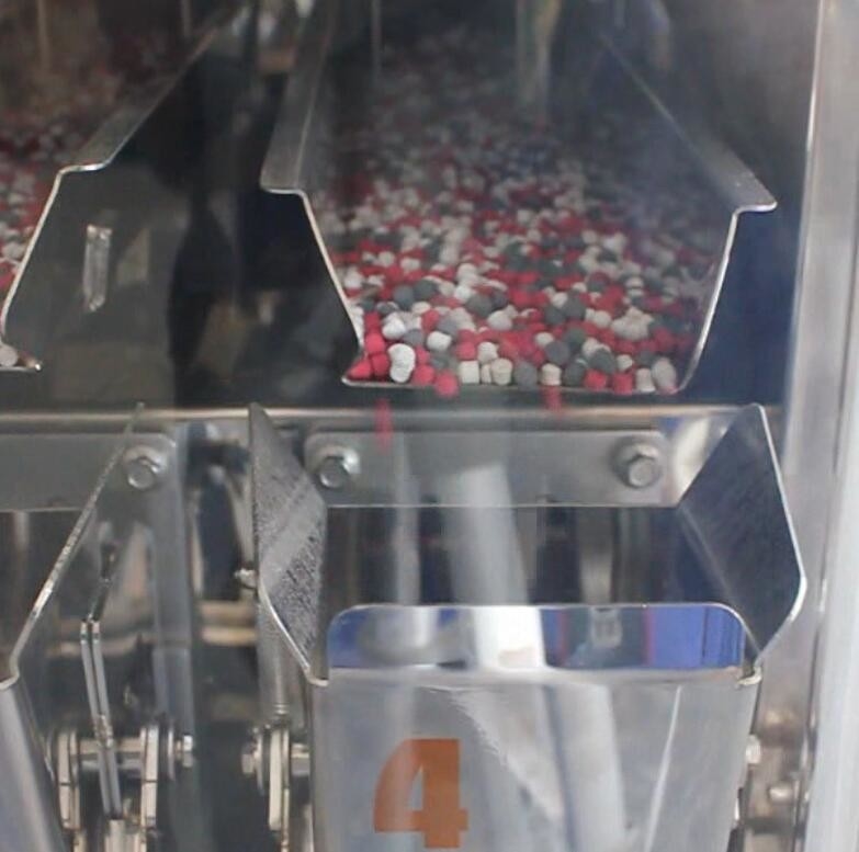 Машина упаковки 80 P/M Weigher 0.5L 0.8KW 200g 4 главная линейная