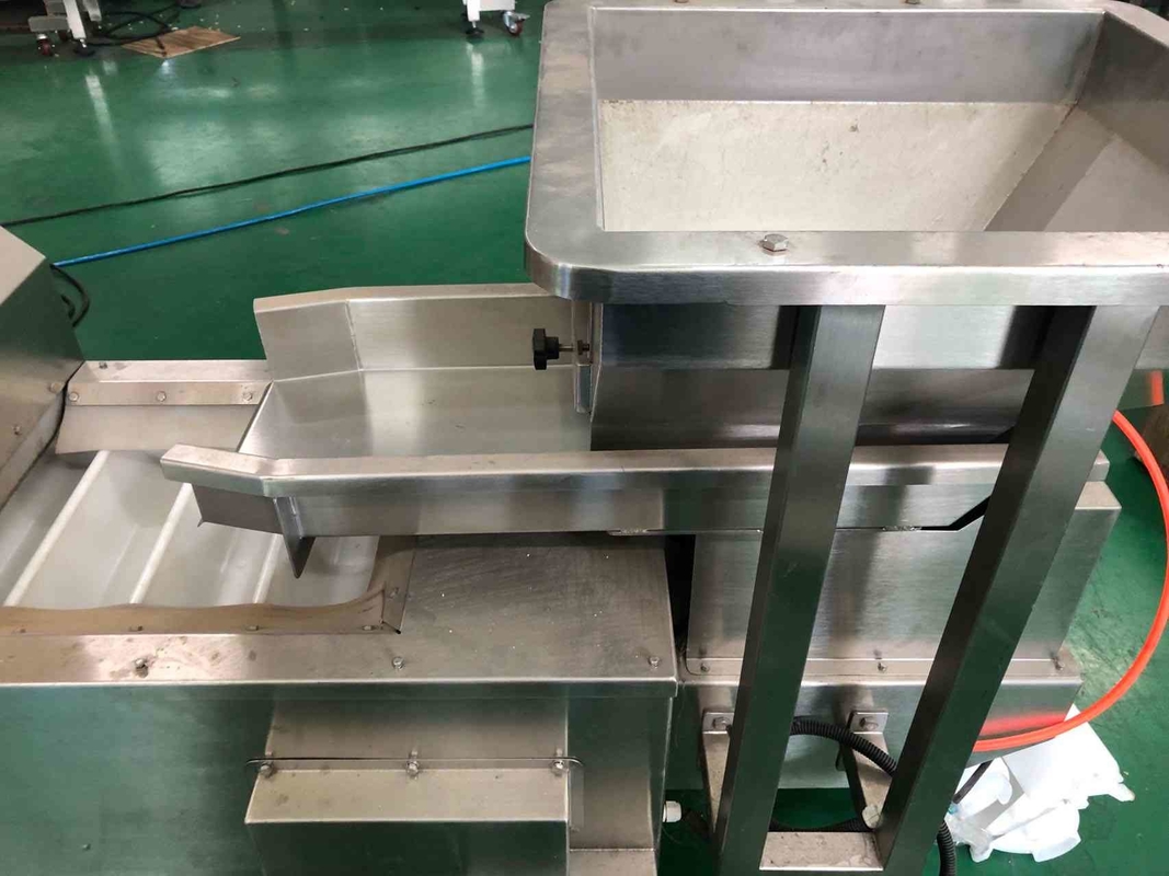 ковшевой конвейер уклона нержавеющей стали z работая с 10/14 weigher multihead голов