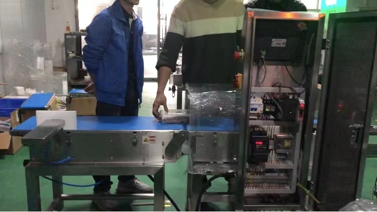 Weigher проверки 1KW 120p/min высокоскоростной для проверять вес продуктов